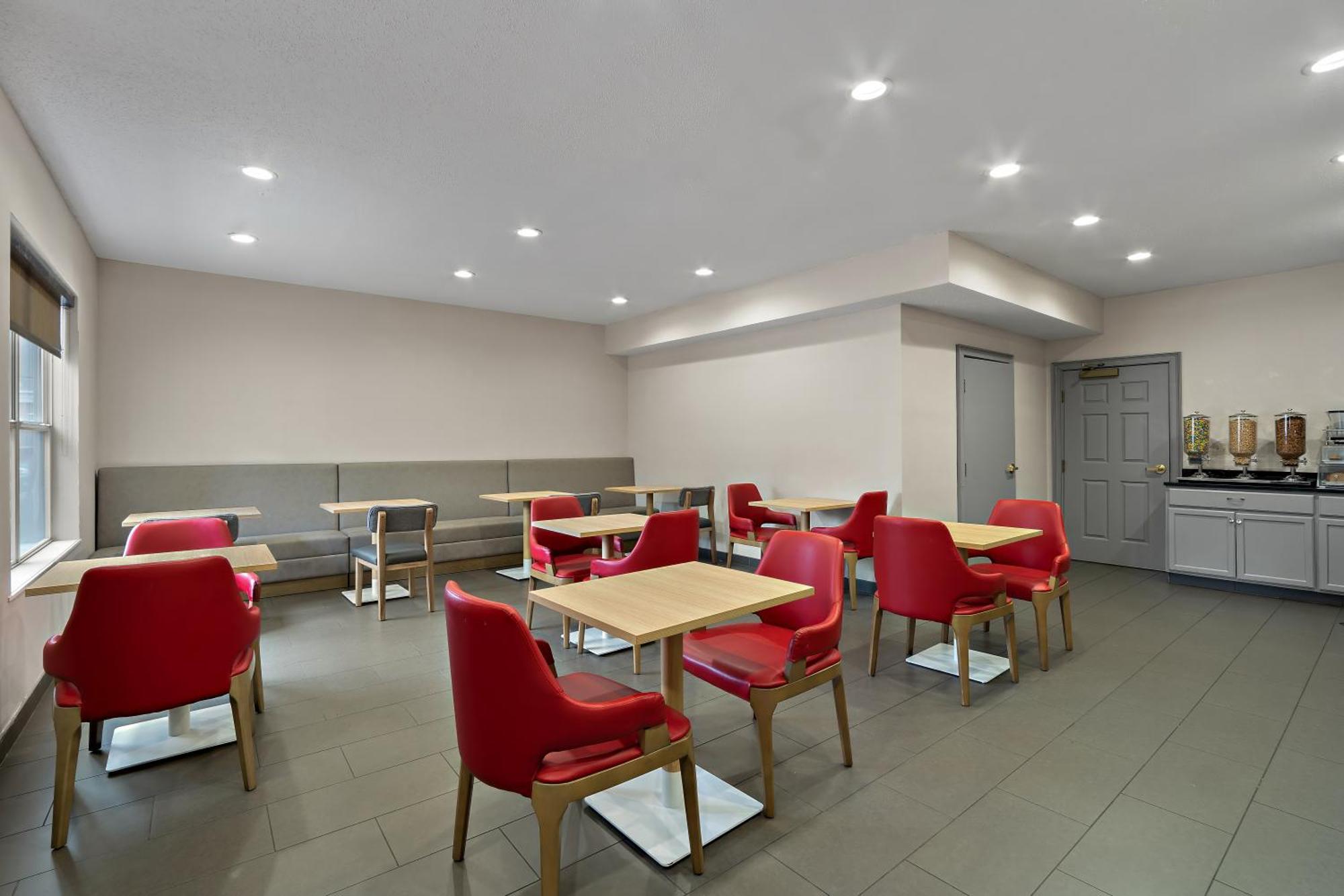 Comfort Inn & Suites Santee I-95 Eksteriør billede