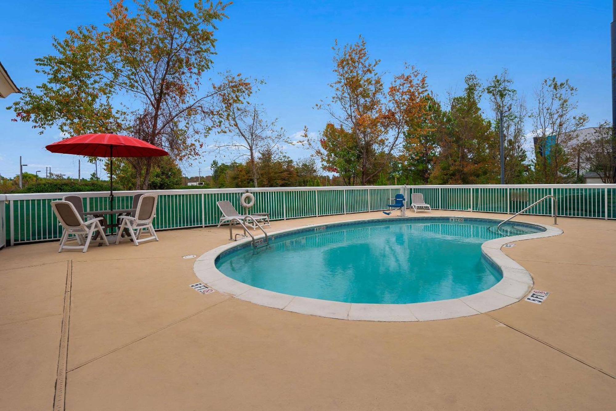 Comfort Inn & Suites Santee I-95 Eksteriør billede