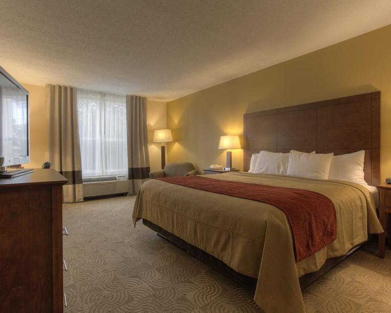 Comfort Inn & Suites Santee I-95 Eksteriør billede