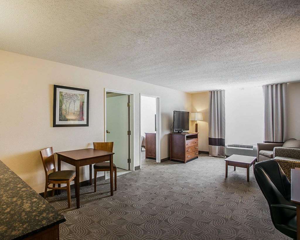 Comfort Inn & Suites Santee I-95 Værelse billede